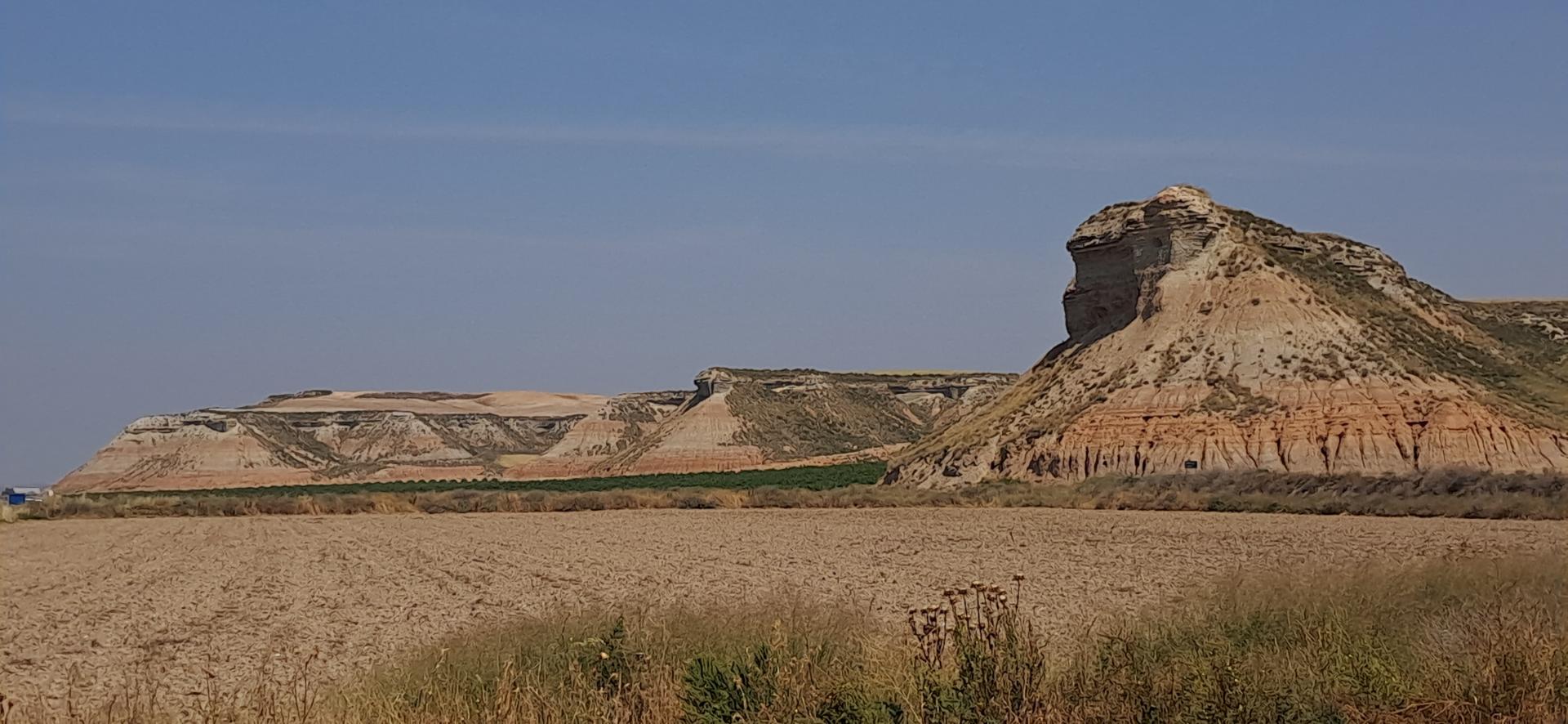 Id Rider: 570 - 2025-06-06 11:33:54 <h2> Bardenas Reales</h2>