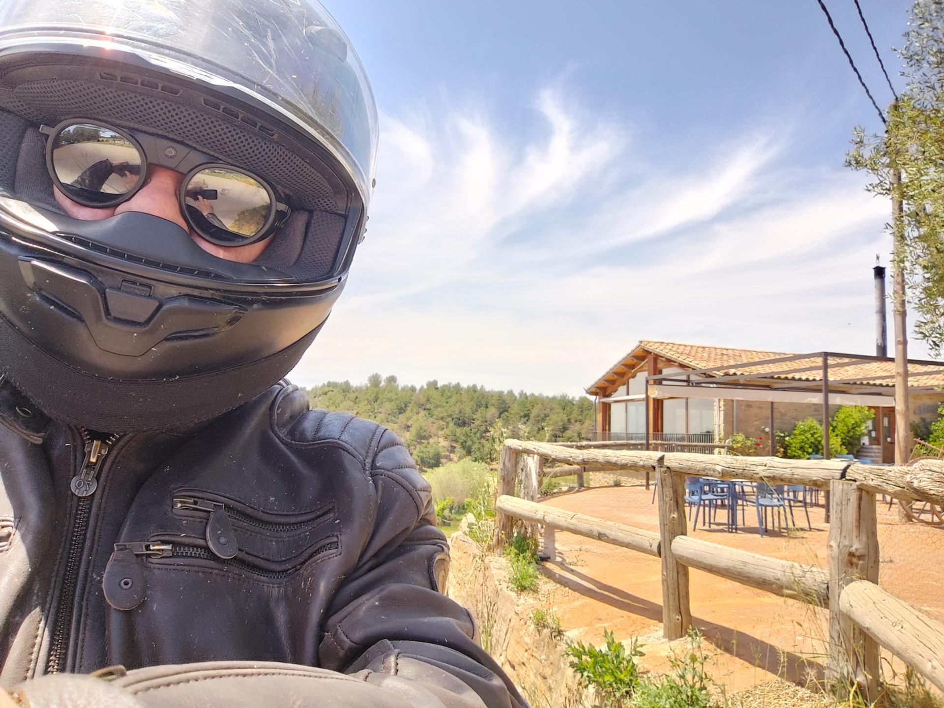 Id Rider: 1689 - 2025-06-03 15:27:49 <h2> RESTAURANT PLA D'ABELLA</h2>