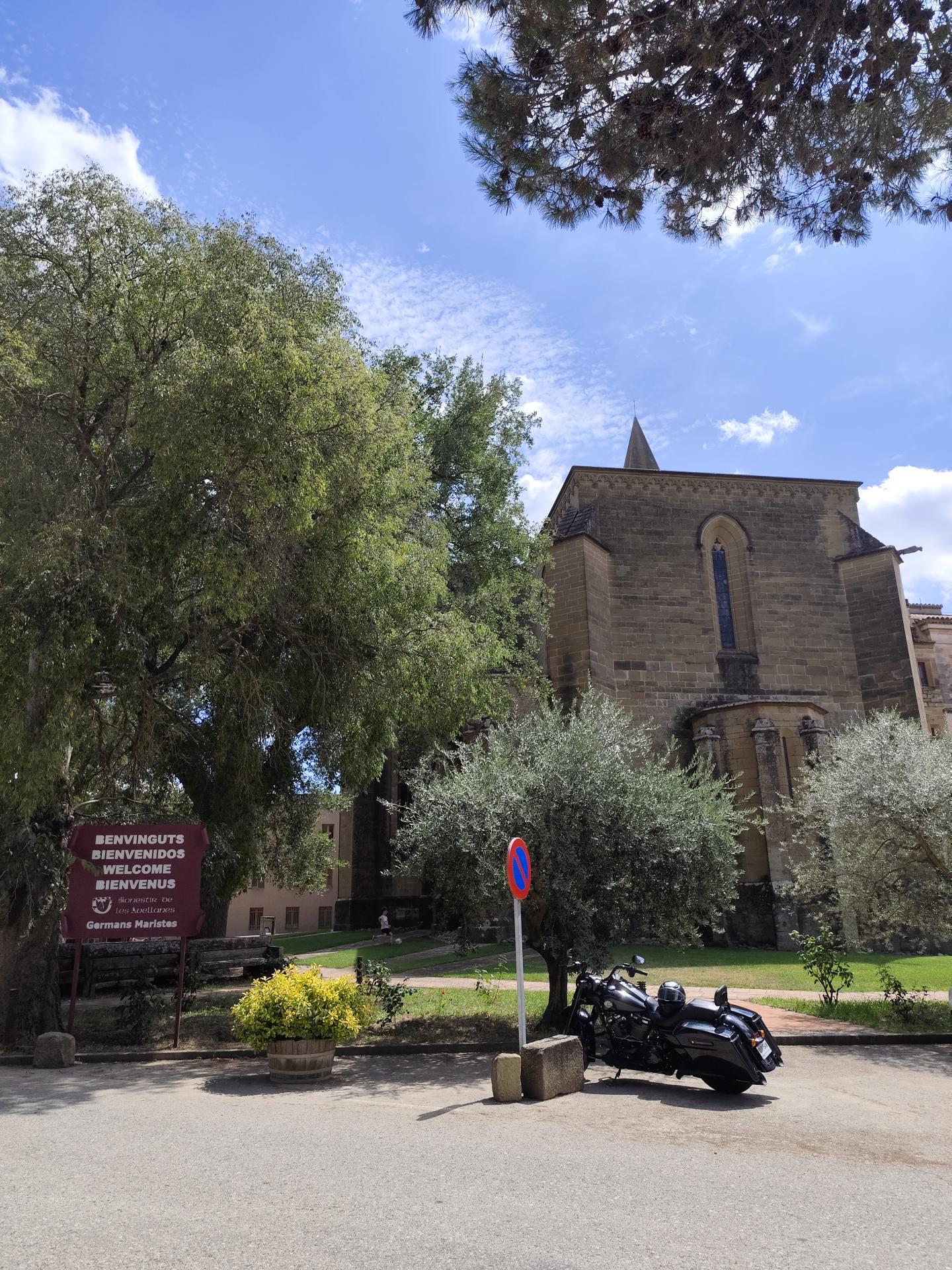 Id Rider: 1689 - 2025-07-22 15:46:51 <h2> Monestir de les Avellanes</h2>