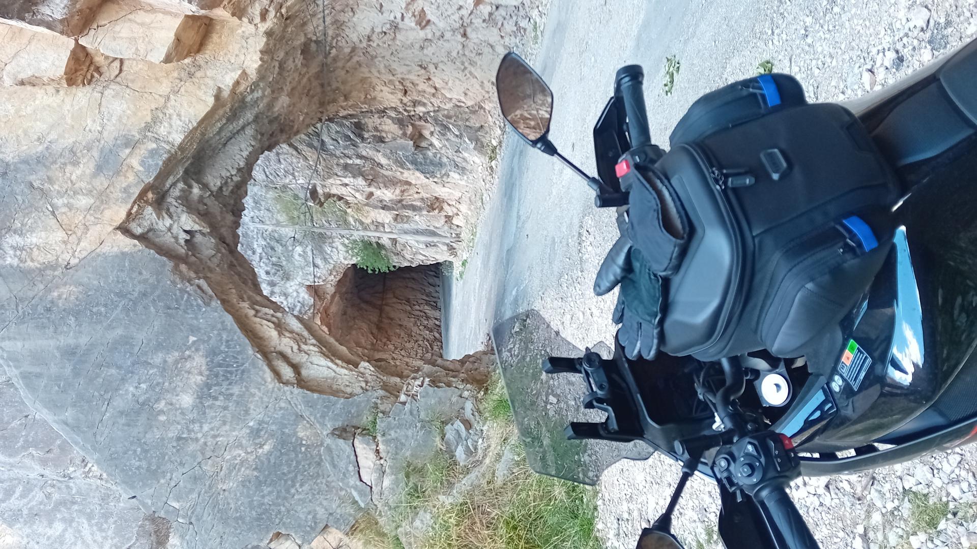 Id Rider: 1731 - 2025-10-24 17:42:00 <h2> TNELES DE PITARQUE - RUTA SILENCIO</h2>