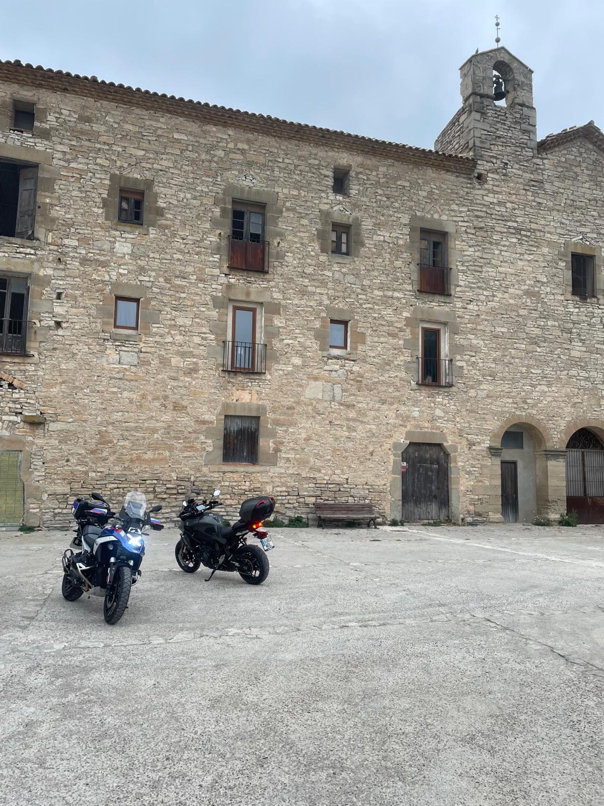 Id Rider: 168 - 2025-02-01 18:54:17 <h2> Monasterio de Santa Mara de Sarrateix</h2>