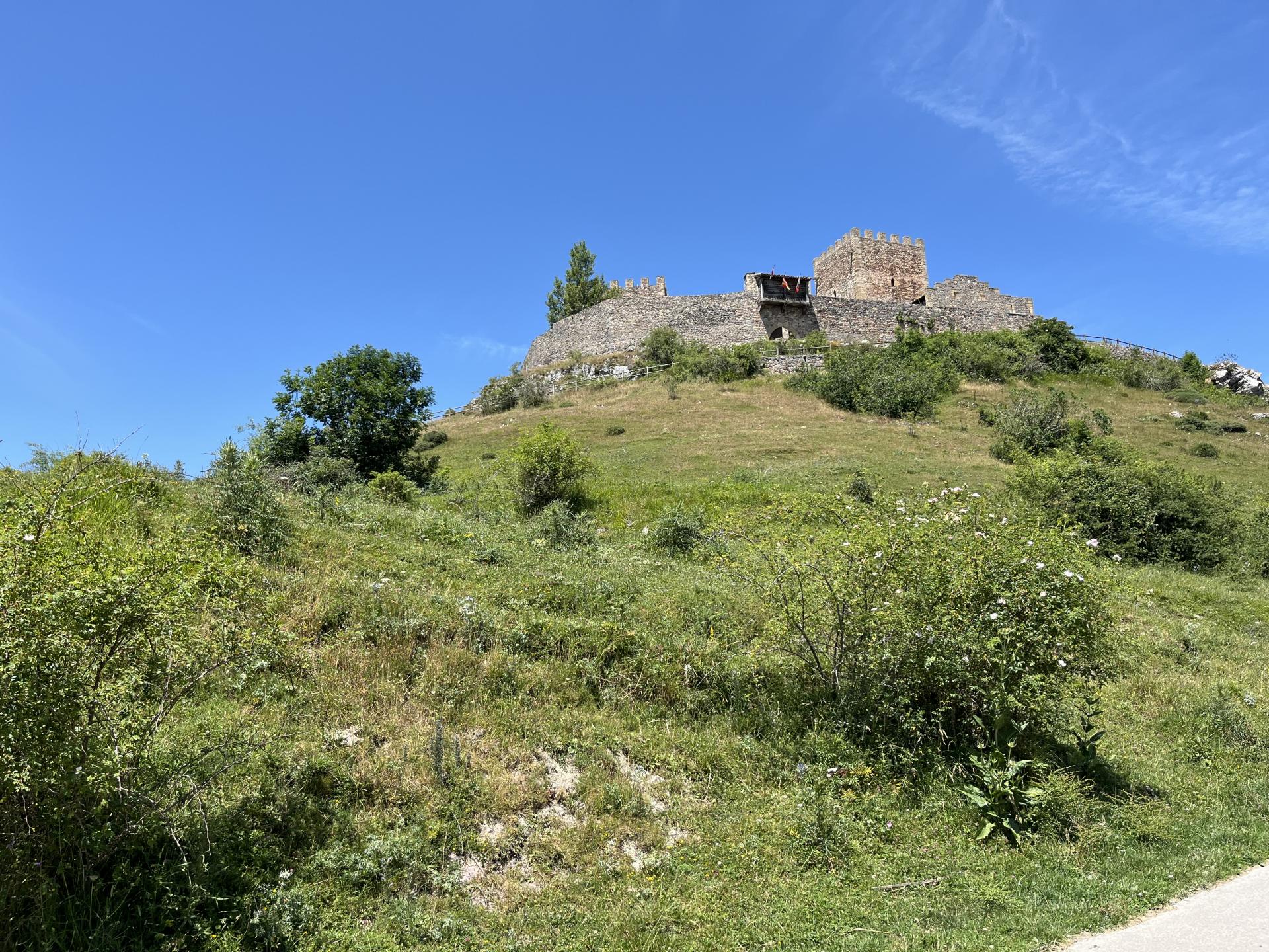 Id Rider: 191 - 2025-06-27 22:51:20 <h2> Castillo de Argüeso</h2>