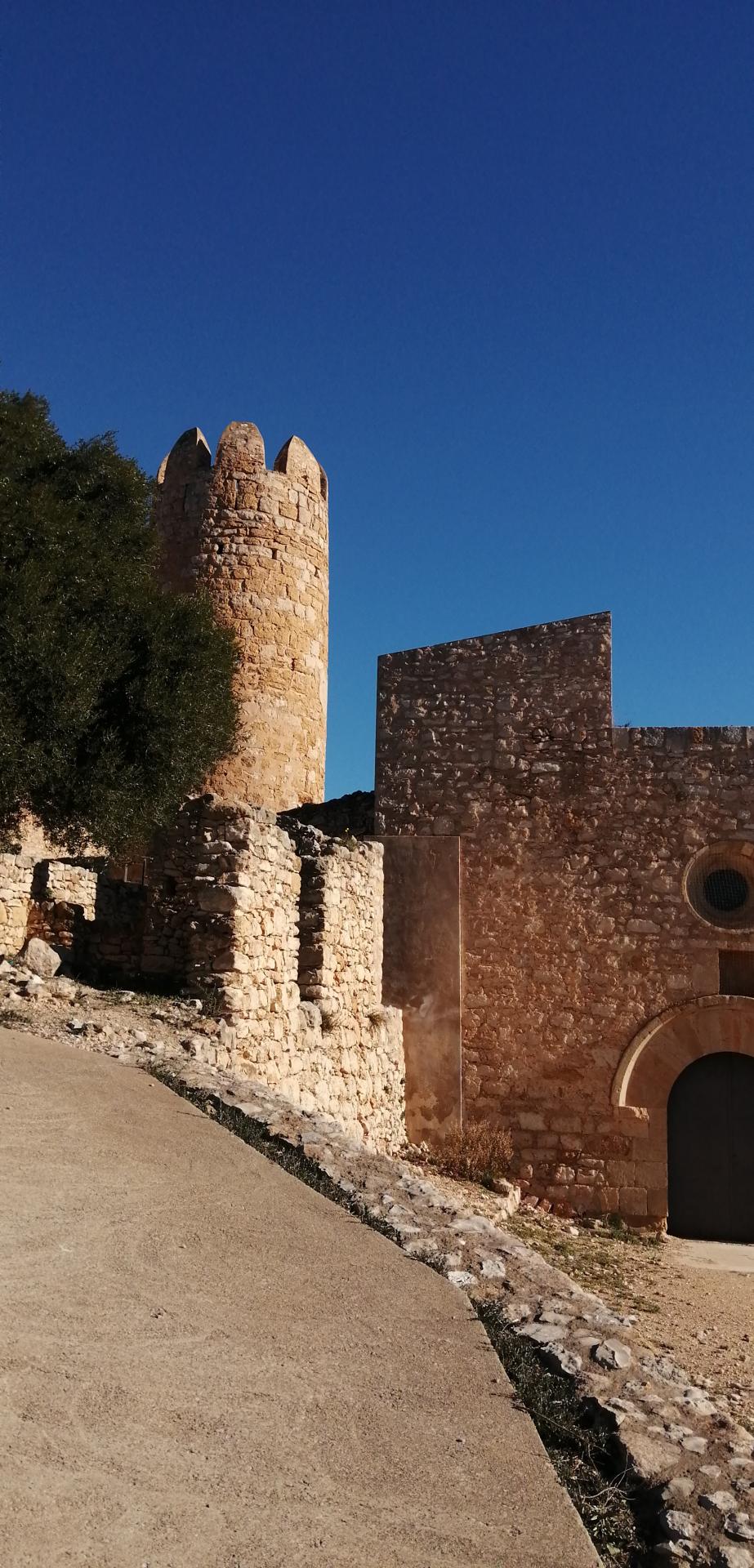 Id Rider: 544 - 2025-01-12 12:19:05 <h2> Castillo de Ulldecona</h2>