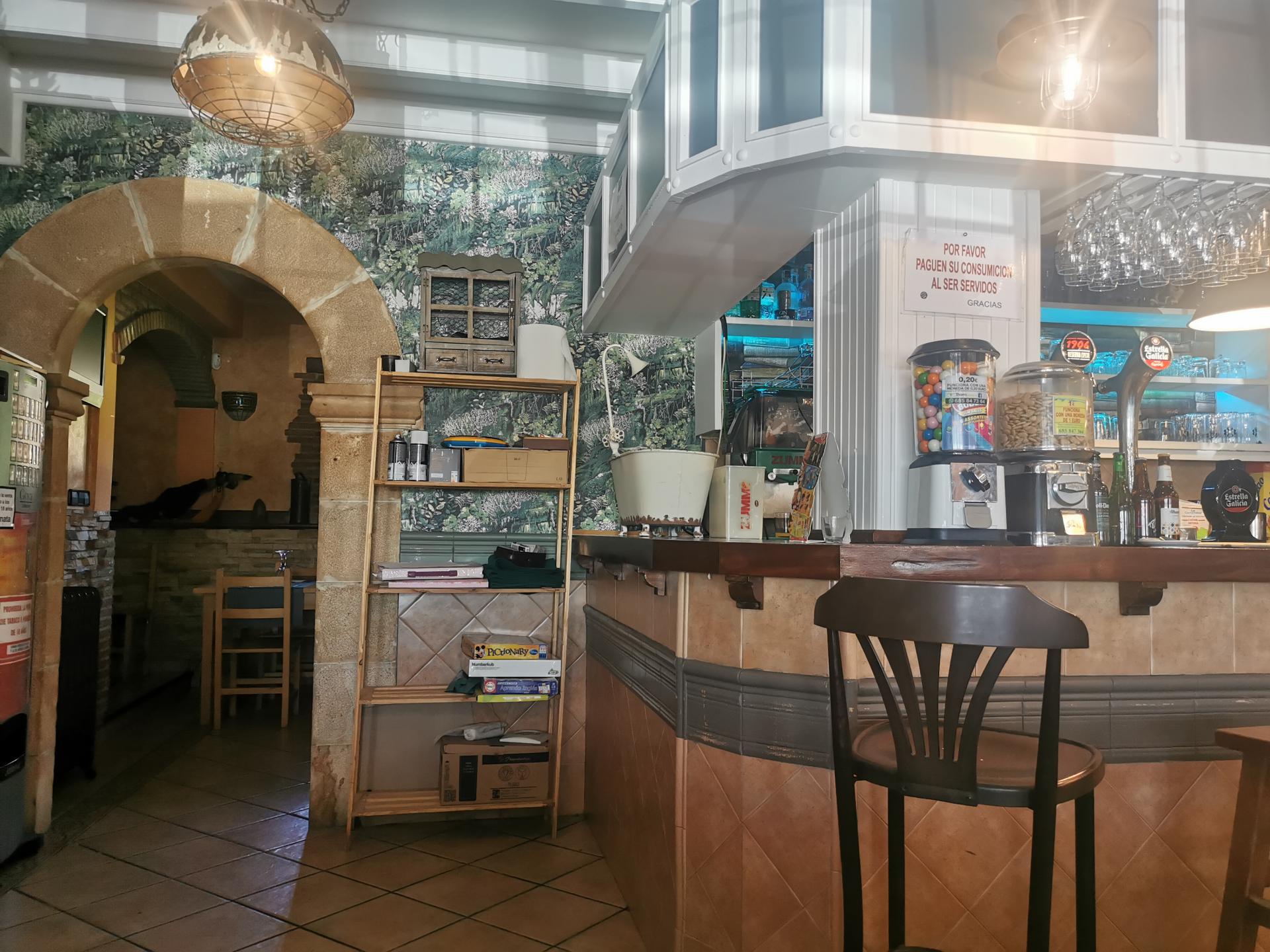 Id Rider: 609 - 2025-04-25 16:27:39 <h2> Hostal Restaurante Conchita</h2>