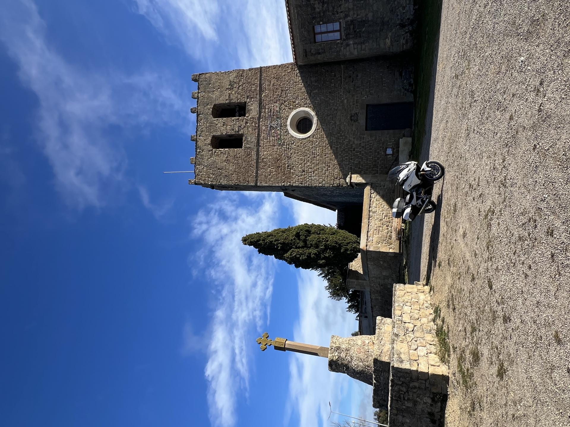 Id Rider: 67 - 2024-12-22 13:45:01 <h2> Monasterio de Santa Mara de Sarrateix</h2>