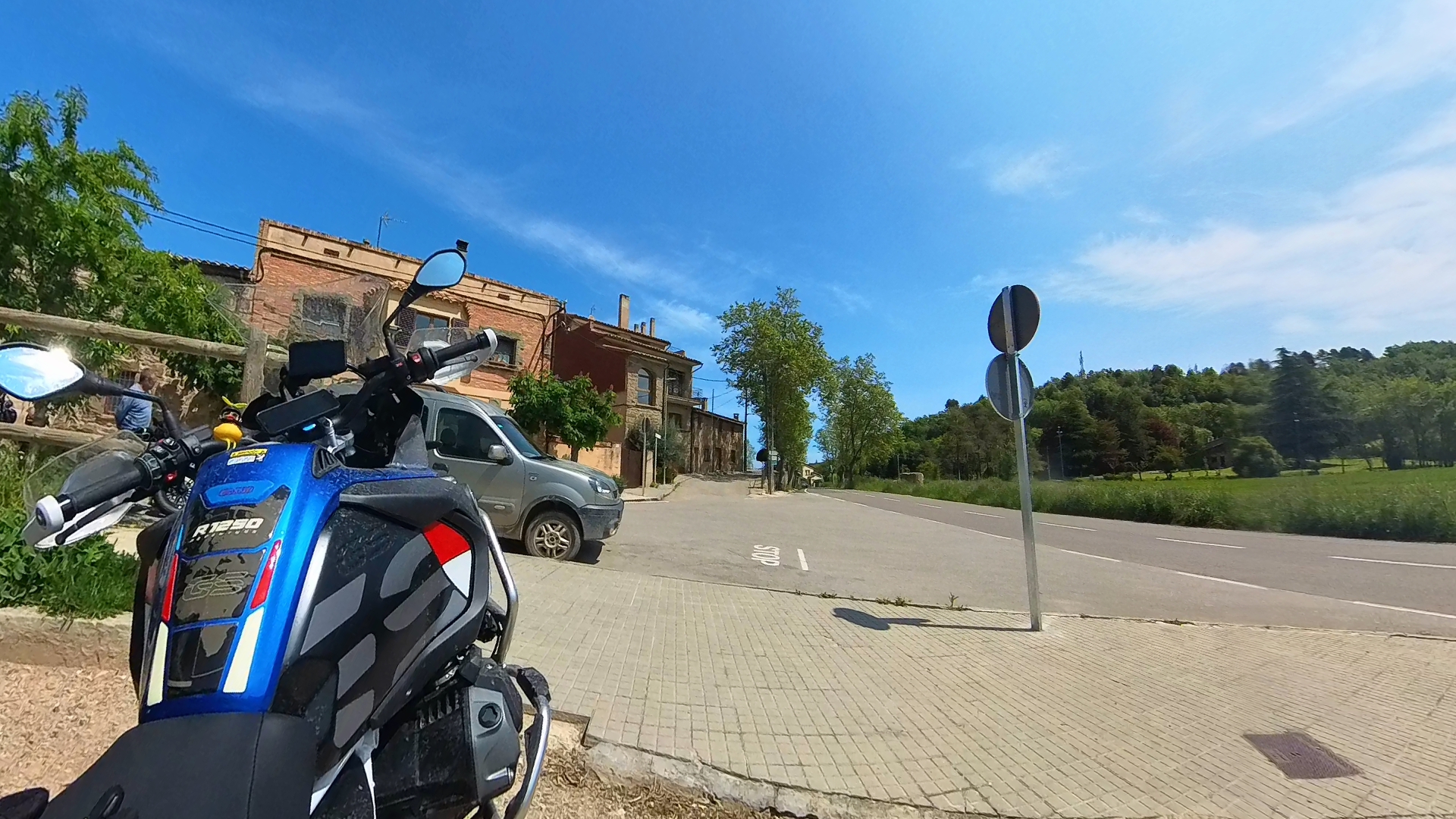 Id Rider: 576 - 2025-05-18 20:58:53 <h2> RESTAURANT HOSTAL GRAU</h2>