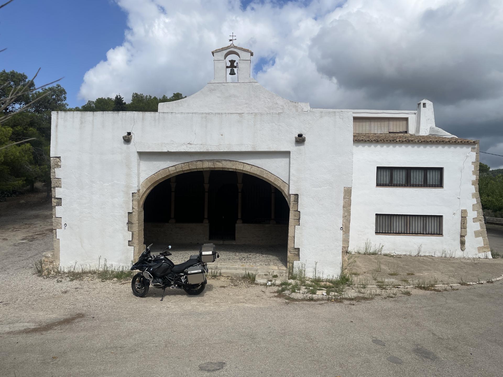 Id Rider: 217 - 2025-09-20 13:54:29 <h2> Ermita del Coll de l'Alba</h2>
