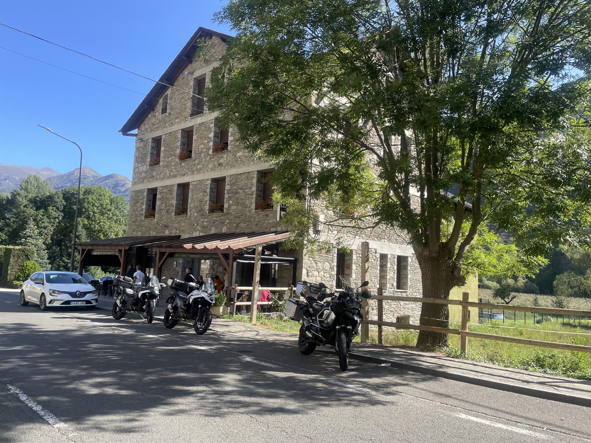 Id Rider: 217 - 2025-08-23 10:42:42 <h2> Hotel restaurant Poldo</h2>