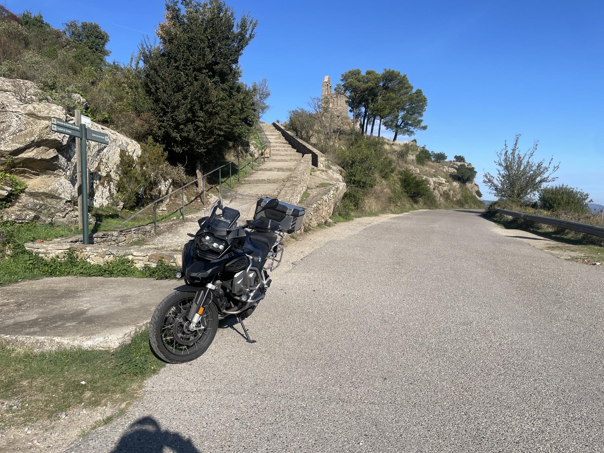Id Rider: 217 - 2025-09-29 10:12:50 <h2> Ermita de Santa Helena de Rodes</h2>